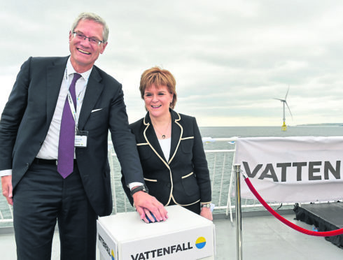 First Minister Nicola Sturgeon officially opened the Vattenfall's 93.2MW facility in Aberdeen. She is with President and Chief Executive officer at Vattenfall, Magnus Hall.
Picture by Colin Rennie.