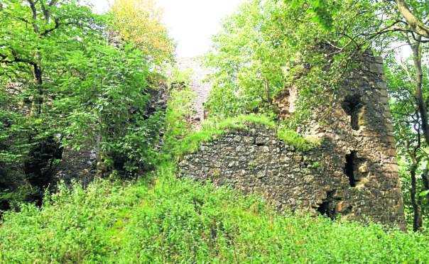 Ravenscraig Castle