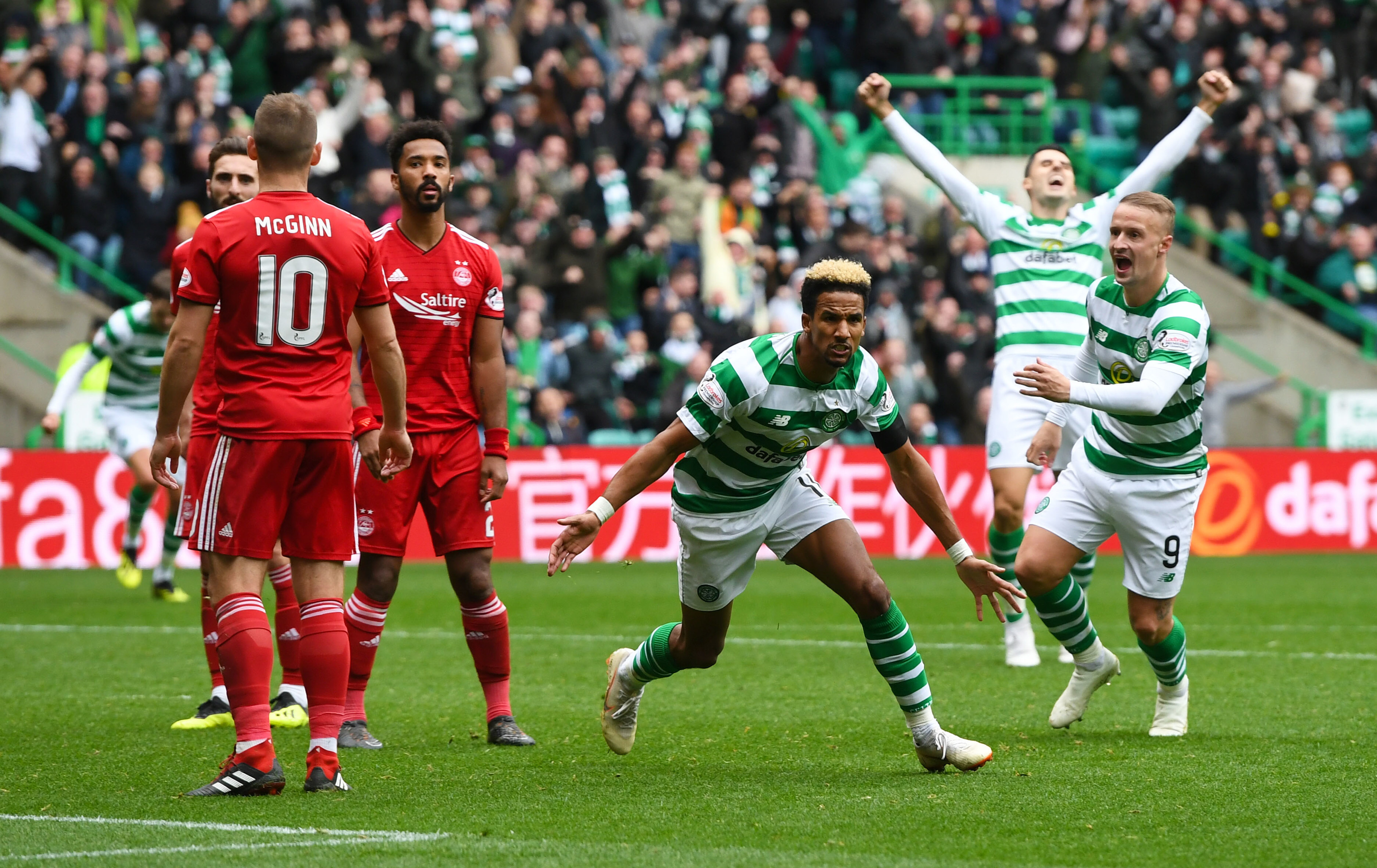 Celtic's Scott Sinclair celebrates his goal