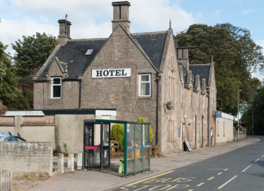 The Tennant Arms was built in Lhanbryde in 1854.