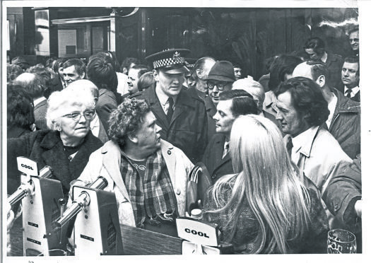 Seventies Magazine- The Grill Bar.
"Police arrive on the scene and ask the women to leave The Grill Bar on Union Street- one of the few remaining bastions of male dominance which fell to women yesterday."