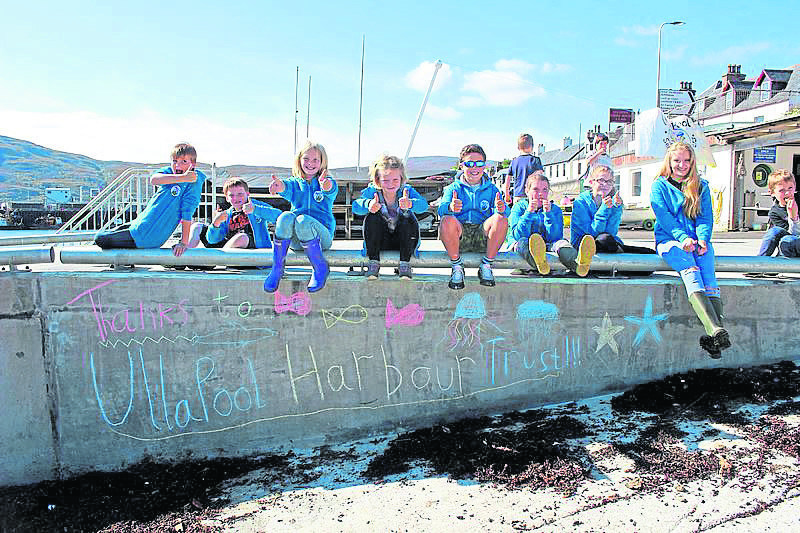 A group of Ullapool school kids known as the Ullapool Sea Savers have dived in to a battle taking place off the coast of Scotland.