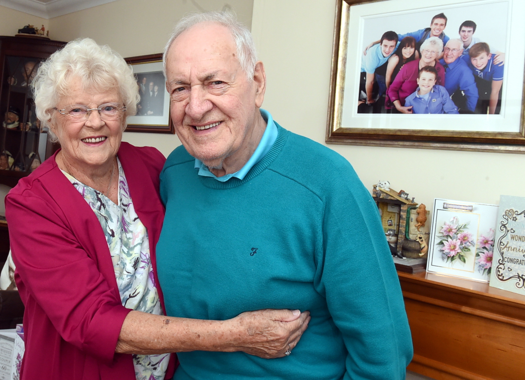 Celebrating their diamond wedding are Jim and Muriel Morrison, Aberdeen. 
Picture by Jim Irvine 25-10-18