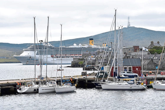 The Discovery calls at Lerwick