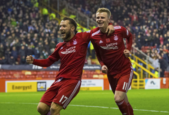 Aberdeen's Gary Mackay-Steven (R) celebrates his goal with teammate Stevie May