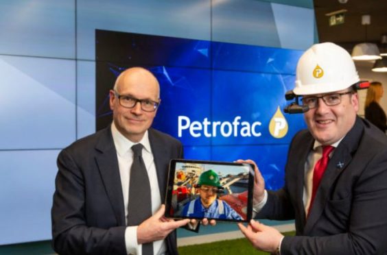 Petrofac chief operating officer John Pearson (left) at the Inovation Zone launch event with Scottish energy minister Paul Wheelhouse