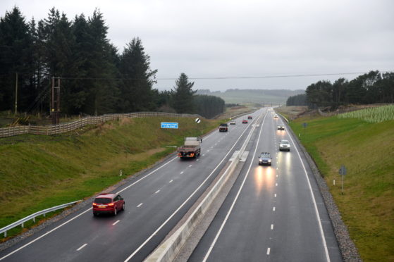 Traffic on the AWPR near Charleston flyover.