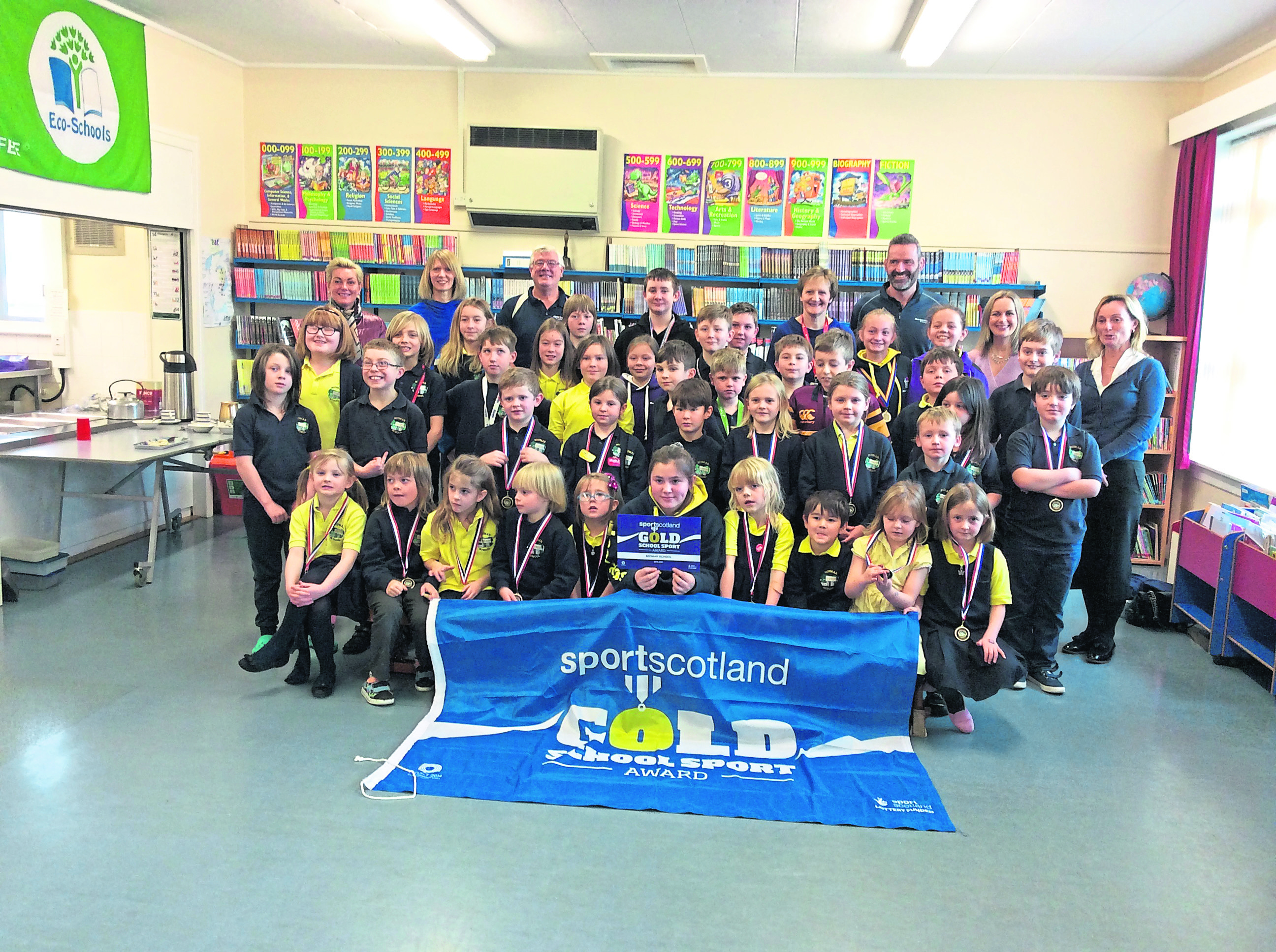 Midmar Primary school kids winning Sportscotland gold award.