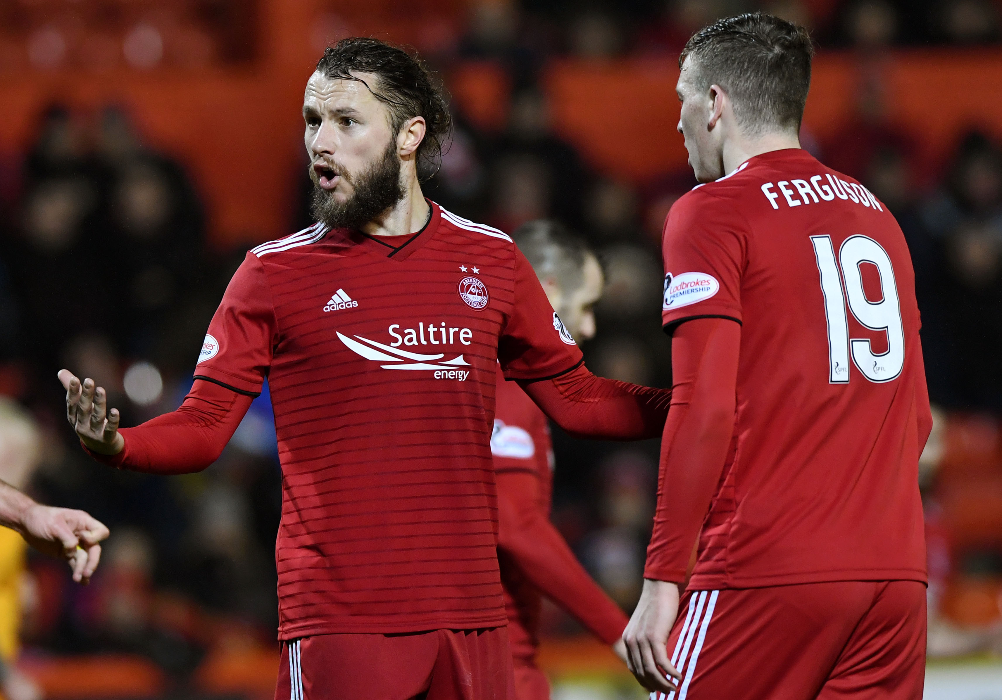Stevie May hopes a meeting of the minds can reinvigorate the Dons' goalscoring form.