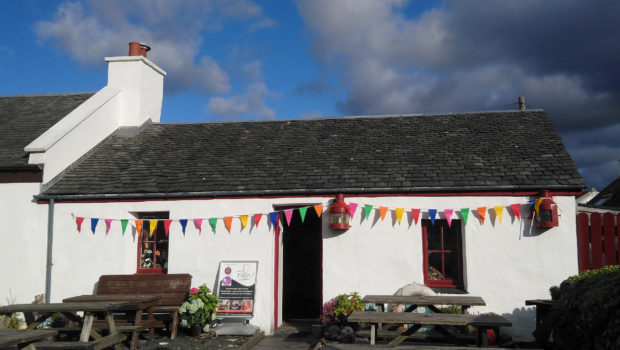 The Puffer Bar and Restaurant on the the island of Easdale, part of the Inner Hebrides, is on the market for £180,000