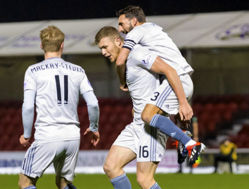 Aberdeen's Sam Cosgrove celebrates his opener