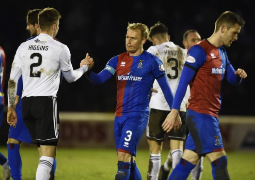 29/01/19 LADBROKES CHAMPIONSHIP
AYR UTD v ICT
SOMERSET PARK - AYR
Ayr's Chris Higgins (left) and Carl Tremarco at Full Time