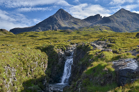 The Cuillin: Climbing to the summit is a must for experienced walkers, for it offers the best climbing route in the UK