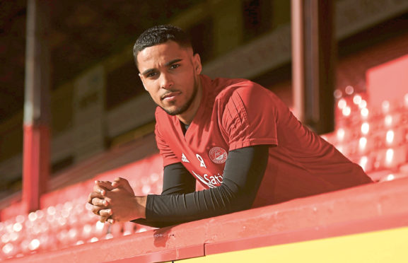 CR0006357 
Pittodrie Press Call.
Pictured is AFC's Max Lowe.
26/02/19
Picture by HEATHER FOWLIE