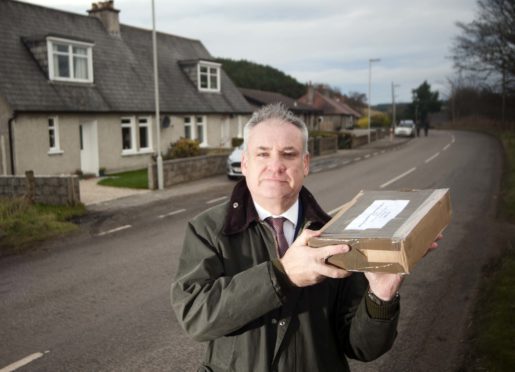 MSP Richard Lochhead, visit’s the small collection of houses in the Orton aria near Fochabers, it borders the IV and AB postcodes, and is considered to be the edge of mainland Scotland by post and courier services even though it is in the heart of Moray.




Photo by
Michael Traill						
9 South Road
Rhynie
Huntly
AB54 4GA

Contact numbers
Mob	07739 38 4792
Home	01464 861425