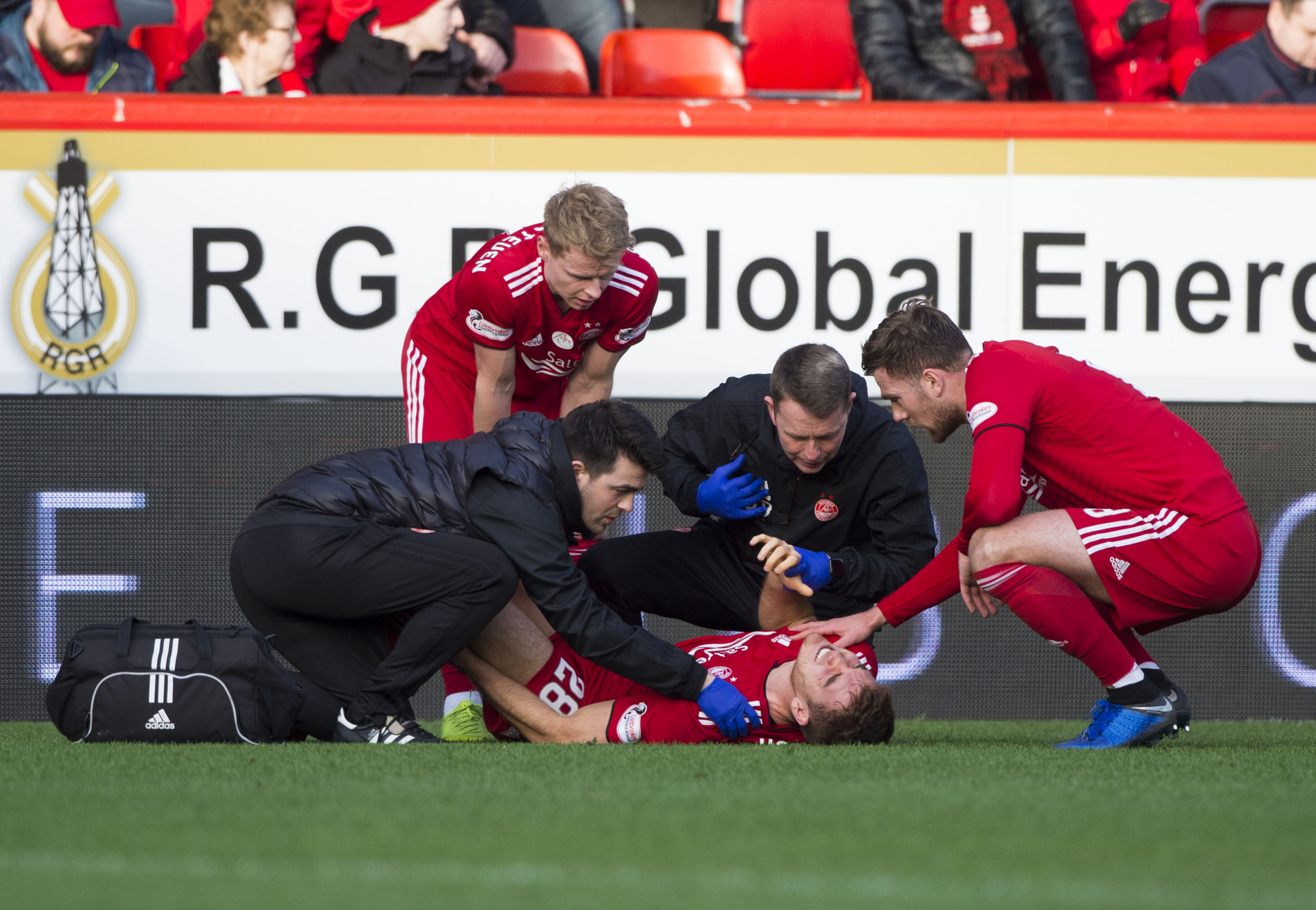 Tommie Hoban was injured in the 2-2 draw with St Mirren.