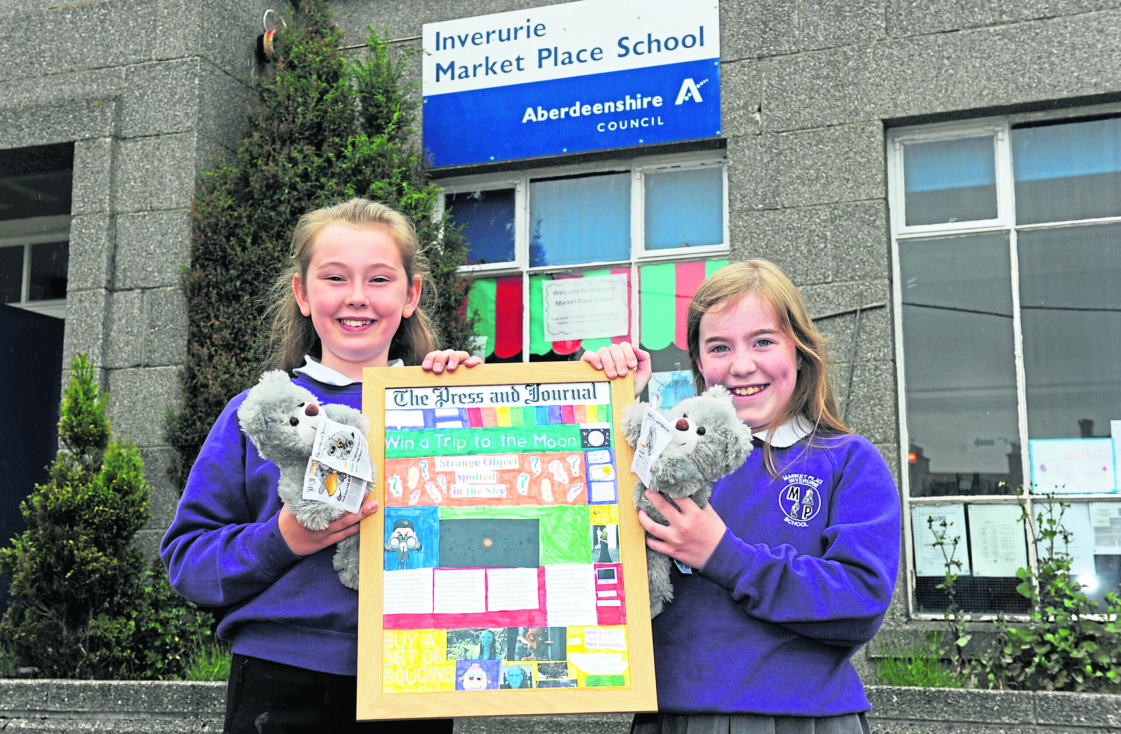 Winners of the 2017 Press and Journal Junior Journalist competition Sky Christie 10, (left) and Isla Carnegie, 11.