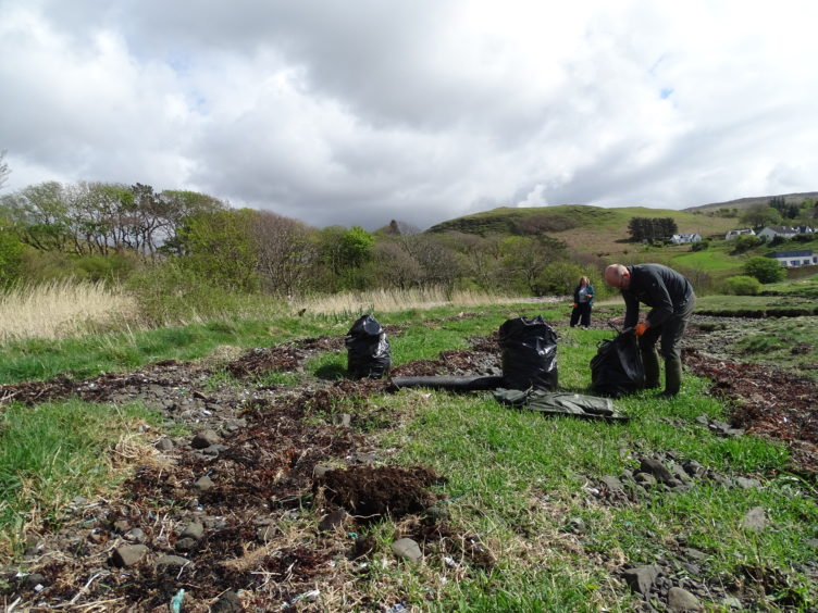 Over 50 volunteers offered their assistance with the annual beach clean in the north end of Skye