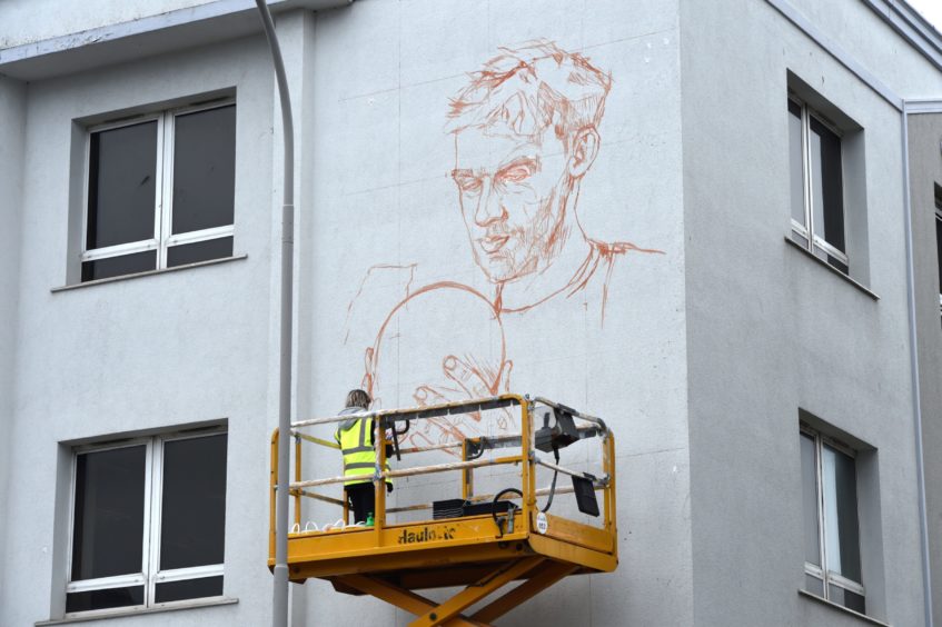 Nuart Aberdeen 2019. Picture of Helen Bur on Greyfriars House, Gallowgate, Aberdeen.

Picture by KENNY ELRICK