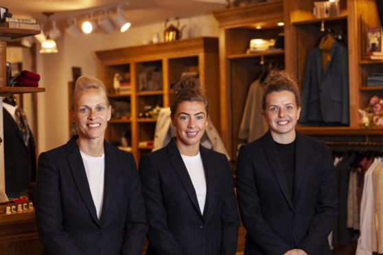 L-Rt: Scotland manager Shelley Kerr and players Nicola Docherty and Hayley Lauder.