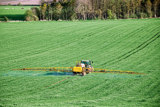 Machinery costs vary widely on Scottish arable farms.