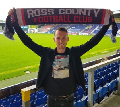 Joe Chalmers has joined Ross County.