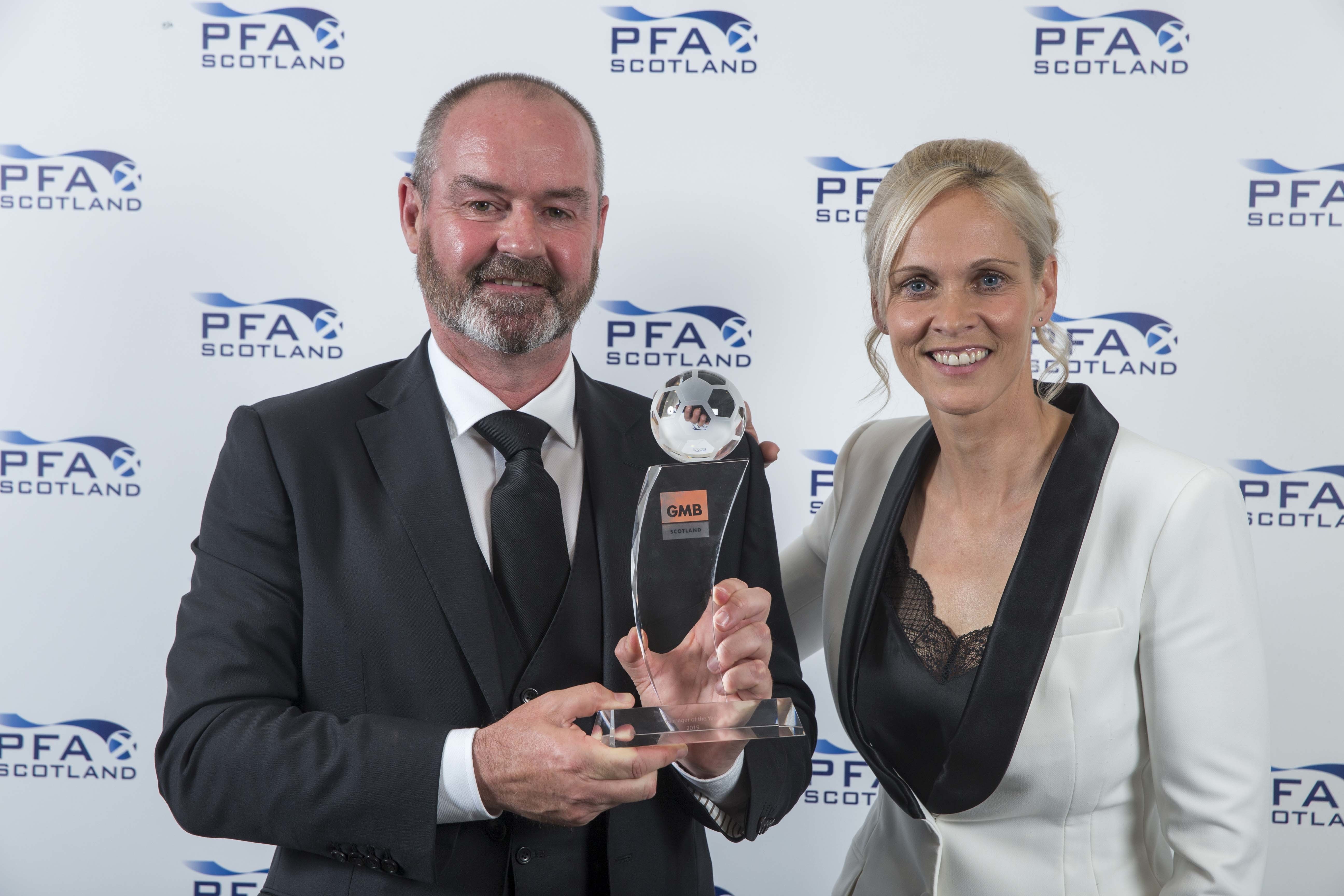 Manager of the year Kilmarnock's Steve Clarke presented by Shelley Kerr during PFA Scotland Player of the Year Awards at Glasgow Hilton.