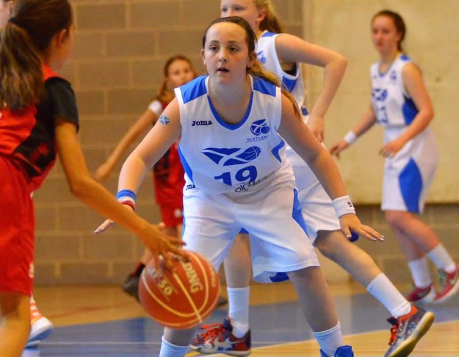 Eilidh Noble on the court mid-game