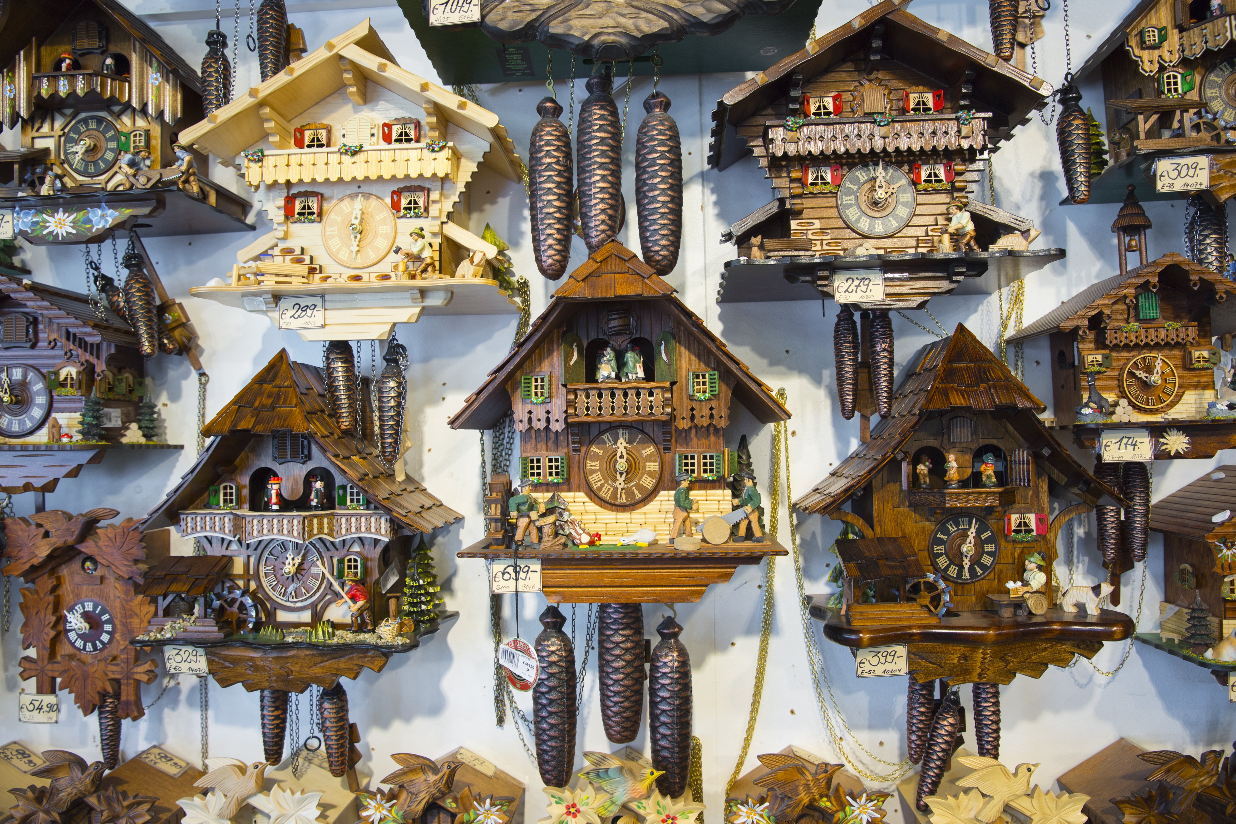 AUSTRIA - JULY 13:  Traditional cuckoo clocks on sale in Geschenkehaus shop in the town of Seefeld in the Tyrol, Austria (Photo by Tim Graham/Getty Images)