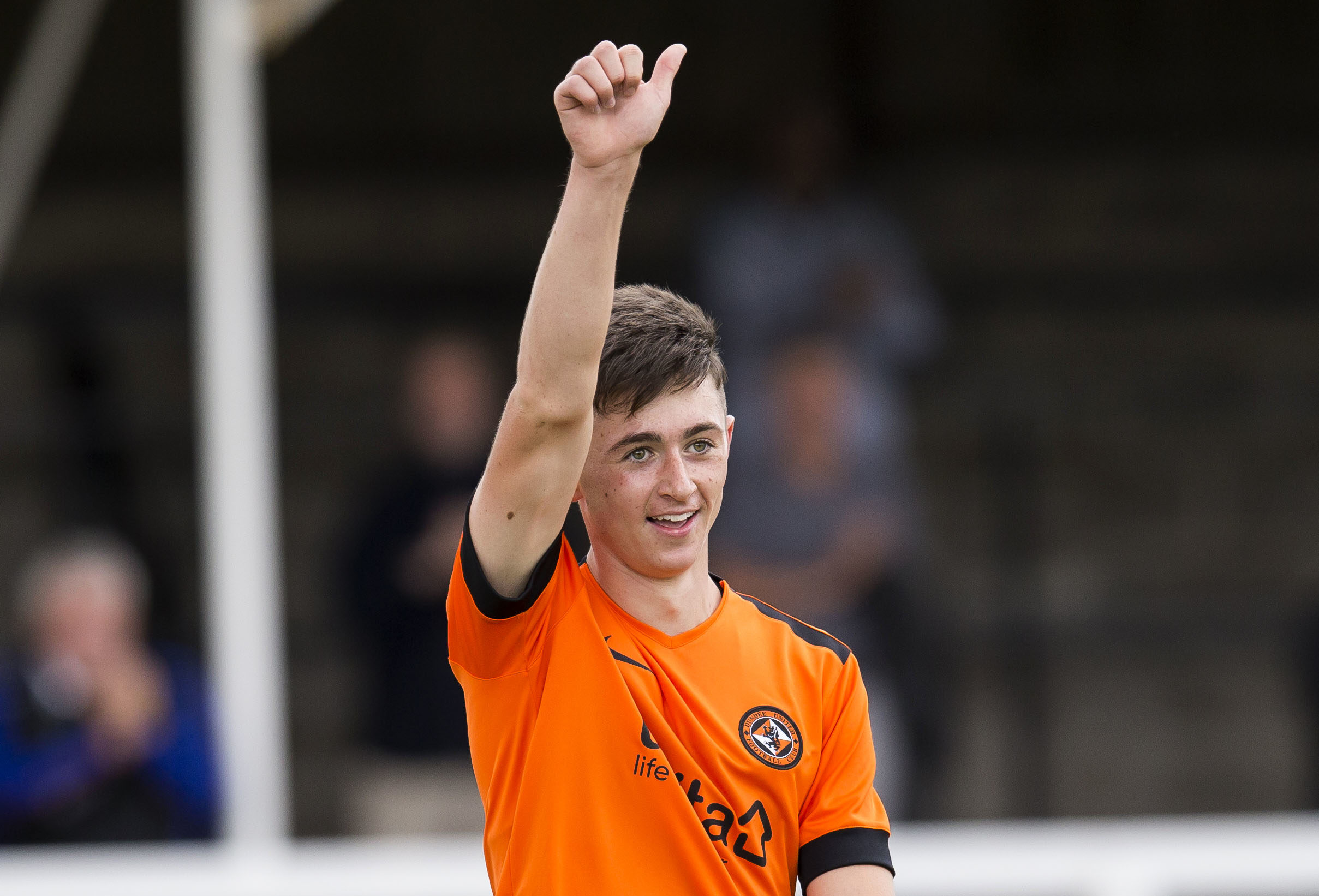 Cove Rangers have signed Dundee United midfielder Declan Glass on loan.