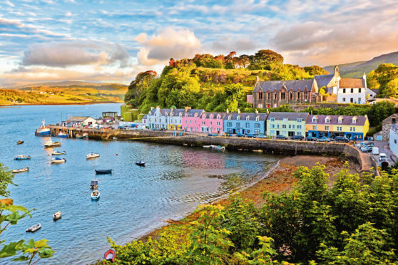 gems
view on Portree before sunset, Isle of Skye, Scotland