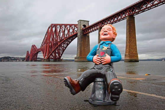 Travel spread in Your Weekend 11/07/19. 
3/10/18 . The Sunday Post, by Andrew Cawley. 
Pics of the Oor Wullie Bucket Trail statues in various locations in Glasgow and Edinburgh. Pic shows: Oor Wullie  in front of Forth Rail bridge.
