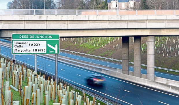 The AWPR (Aberdeen Western Peripheral Route) near Milltimber / Peterculter.