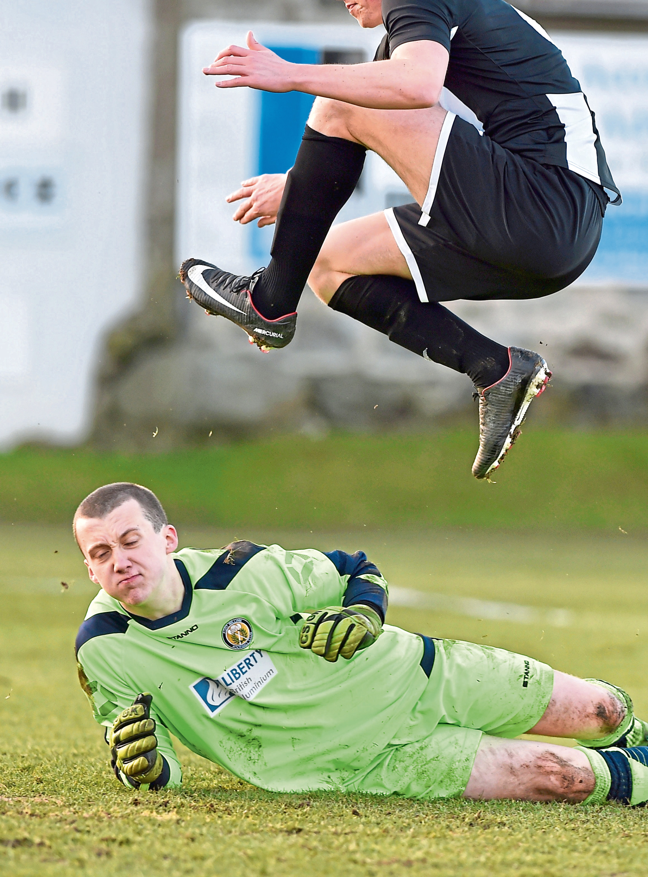 Keeper Martin MacKinnon in action for Fort William during a previous loan spell.
Picture by Colin Rennie