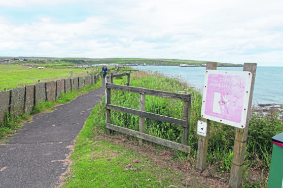 Victoria Walk, Thurso, the footpath thats runs along the edge of the cliff between Scrabster and Thurso. Photo: Robert MacDonald/Northern Studios