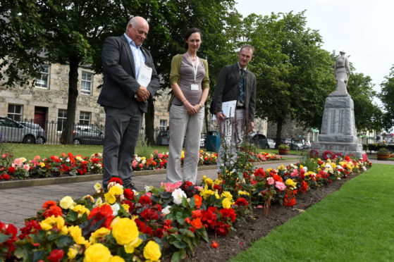Keep Scotland Beautiful judges was in Inverurie judging the town in the "medium sized town" category. 
Left to right, Sandy Scott, Juliette Camburn and Adrian Miles at Market Square.