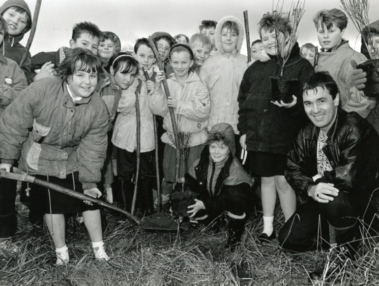 Lochpots Primary School - National Tree Week from November 1990.