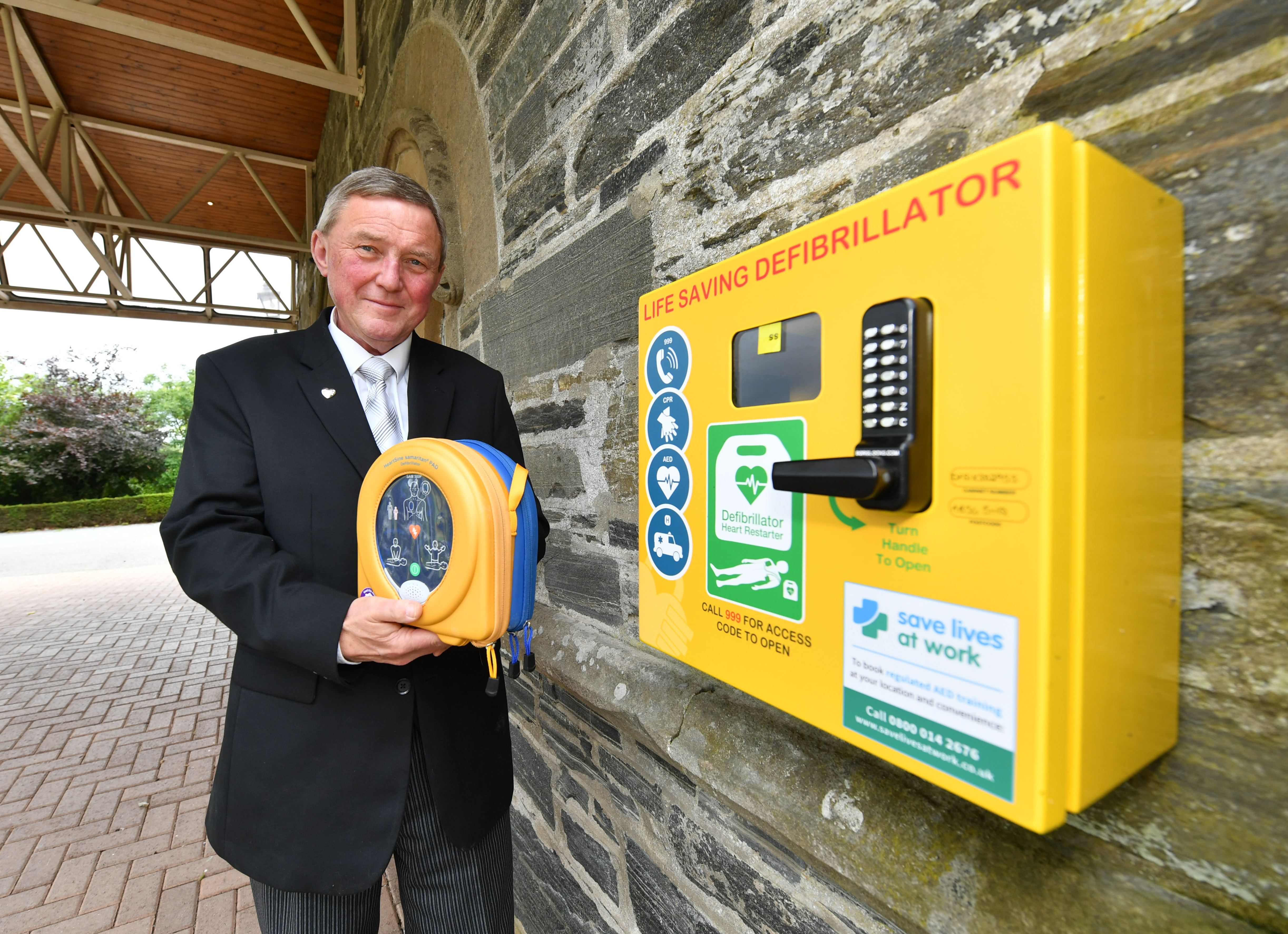 Ian Bryson, Crematorium Manager at Moray Crematorium with a newly installed heart defibrillator.


Pictures by JASON HEDGES
