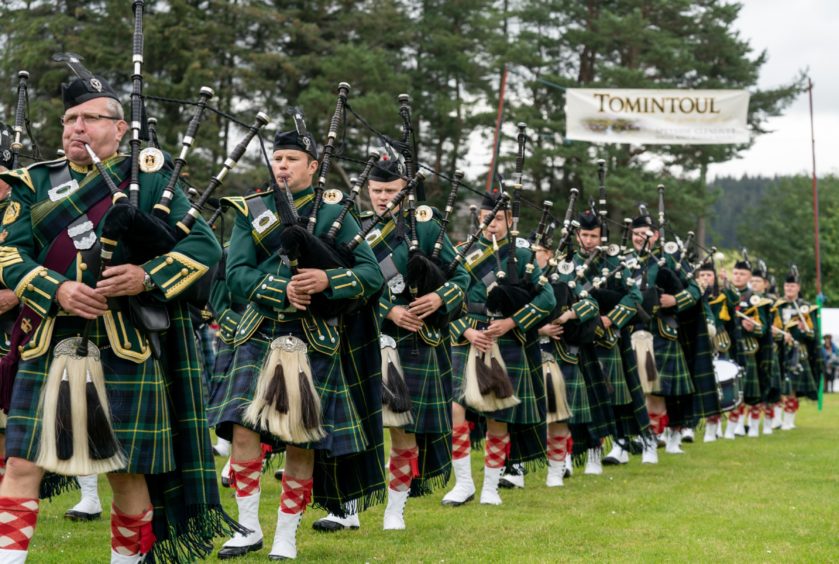 Pipers in the Massed Bands