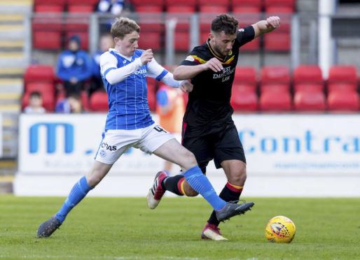 St Johnstone forward John Robertson (left) has joined Cove on loan.