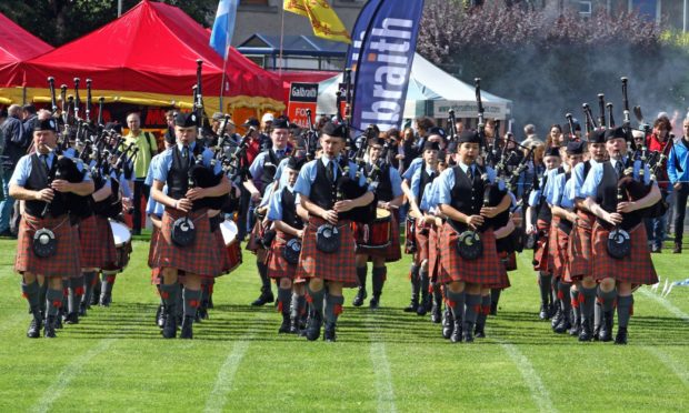 Oban high school pipeband