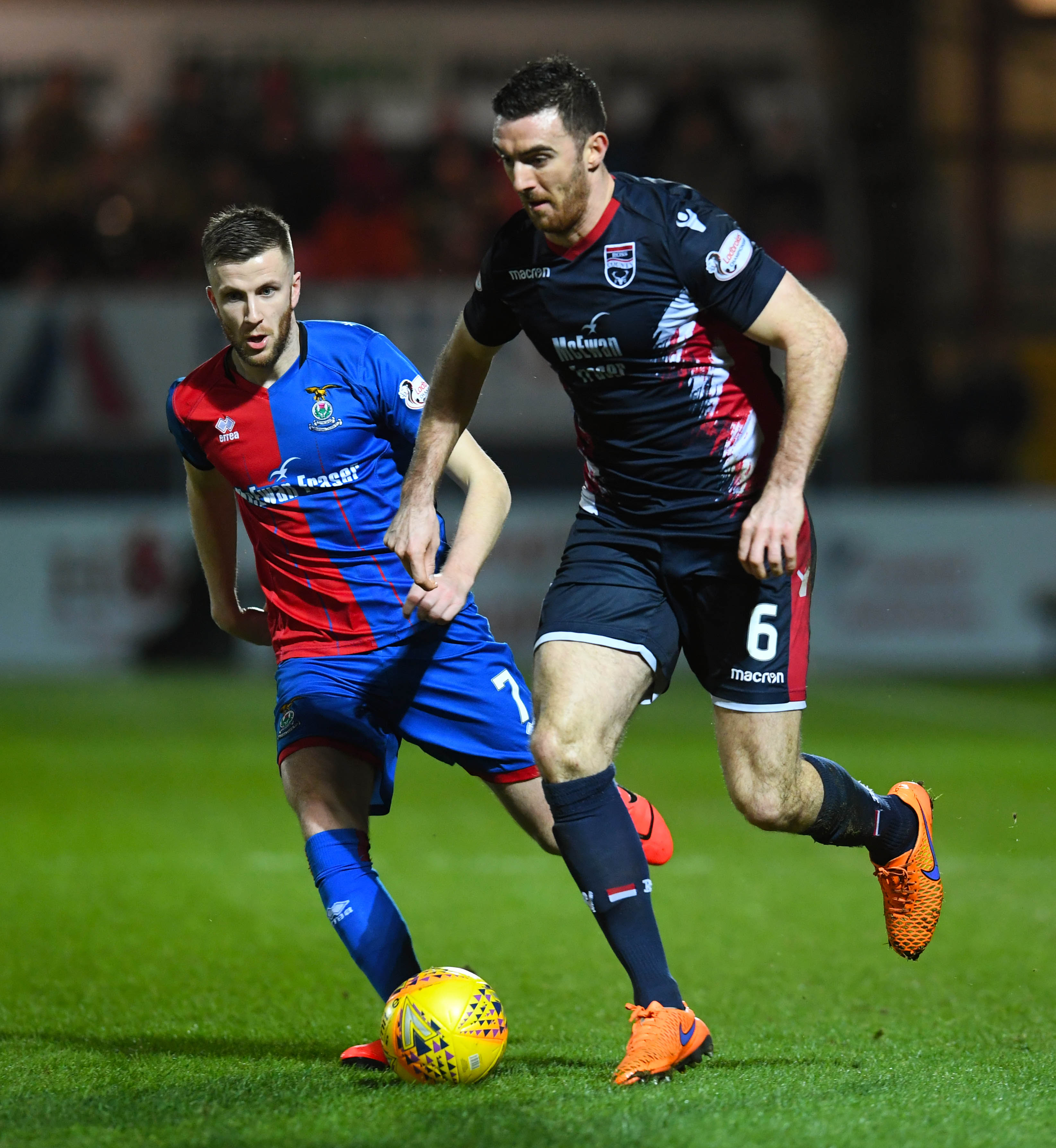 11/02/19 WILLIAM HILL SCOTTISH CUP 5TH ROUND
ROSS COUNTY v INVERNESS CT
THE GLOBAL ENERGY STADIUM - DINGWALL
Ross County's Ross Draper (R) in action with Inverness CT's Liam Polworth.