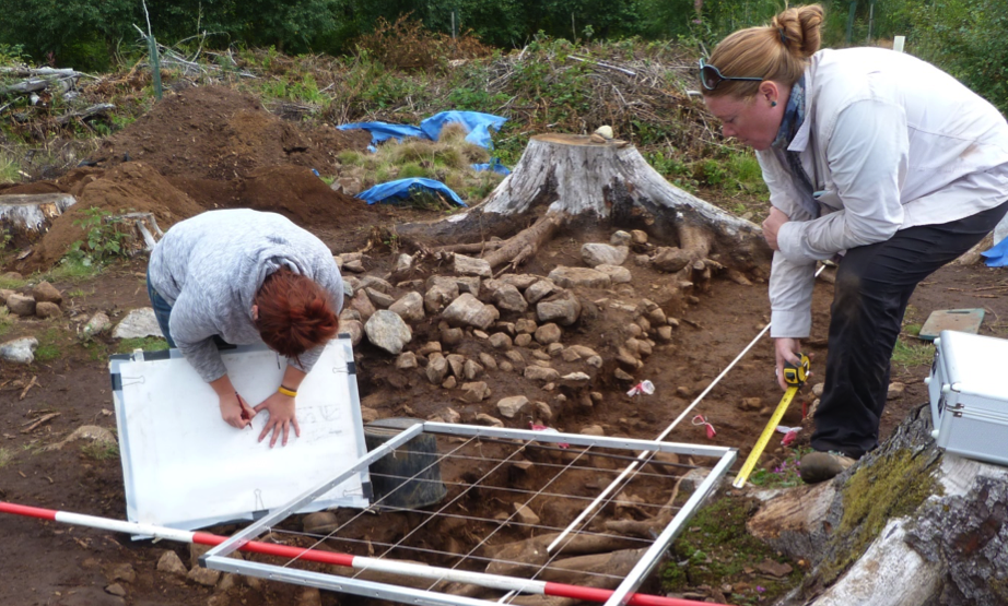 New archaeology investigation this week at Battle Hill in Huntly, to unearth prehistoric past of up to 3,000 years ago.