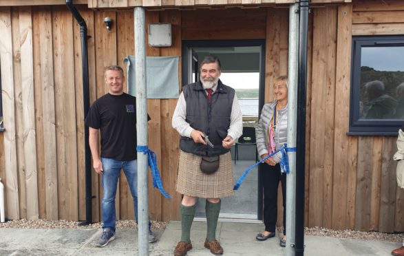 Viscount Thurso with Thurso Rotary Club president Carol Rosie and North Shore Surf Club chairman, Jason Simpson.