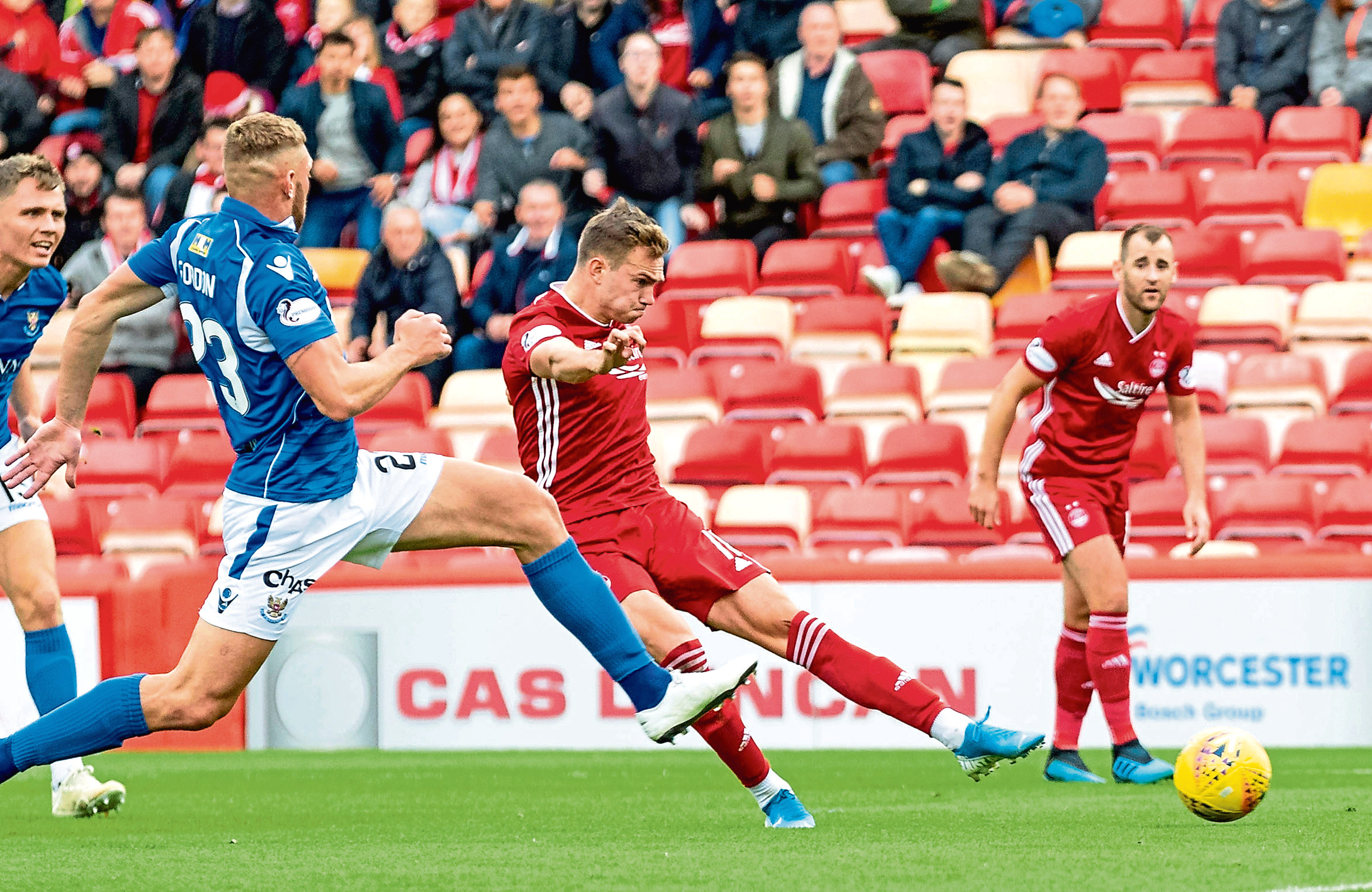 Aberdeen's Ryan Hedges scores to make it 1-0 during the Ladbrokes Premiership match between Aberdeen and St Johnstone