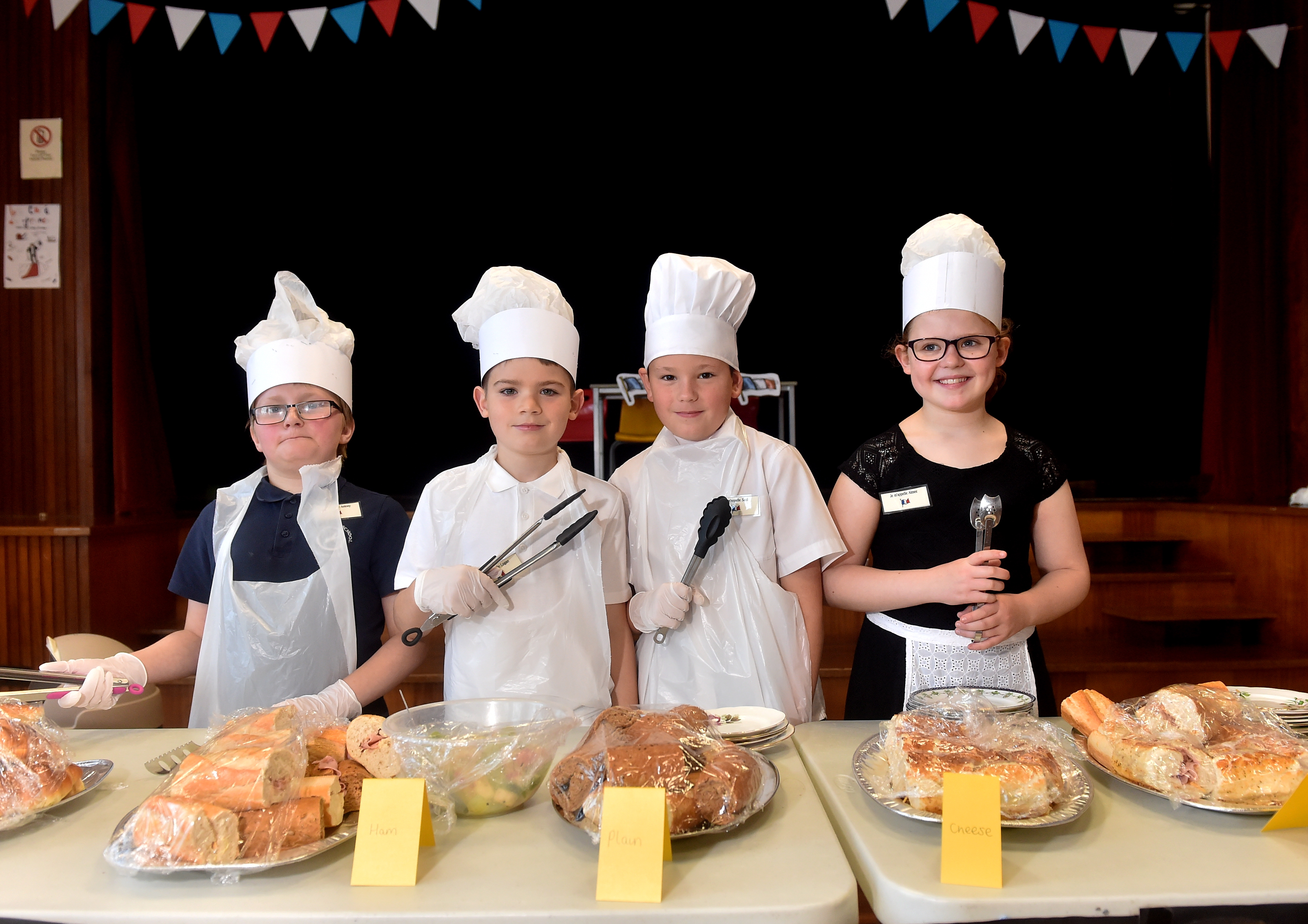 CR0015076

Monquhitter School are hosting their annual French Cafe.

Pictured are chefs Antony Chaffe, Logan Raeburn, Saul Wilson and Aimee Howitt.


Picture by Scott Baxter    09/10/2019