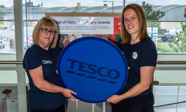 Tesco Community Champions Liz Cairns Jones and Gemma Morrison.