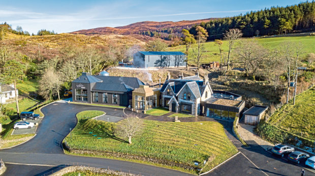 Raasay Distillery

Handout