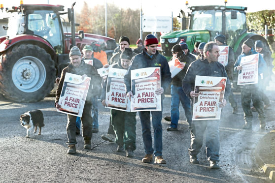 The farmers at the blockade.