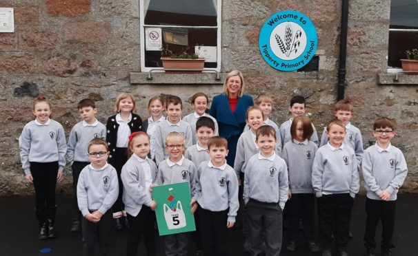Gillian Martin MSP with Tipperty Primary School